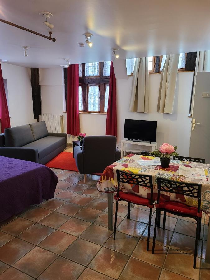 Appartement Du Vieux Труа Экстерьер фото
